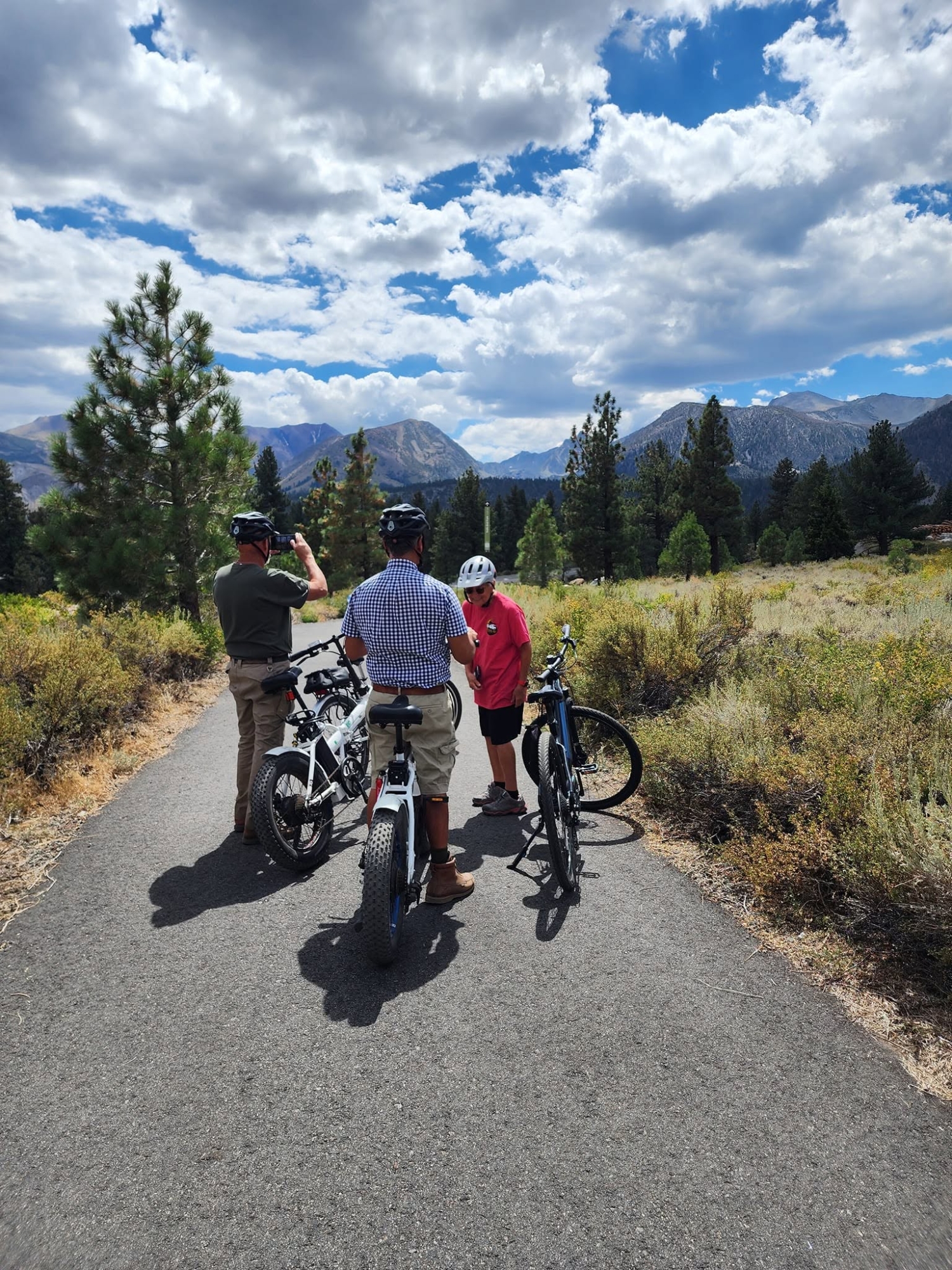 mammoth-bikeing