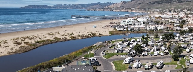 Camping close the the ocean